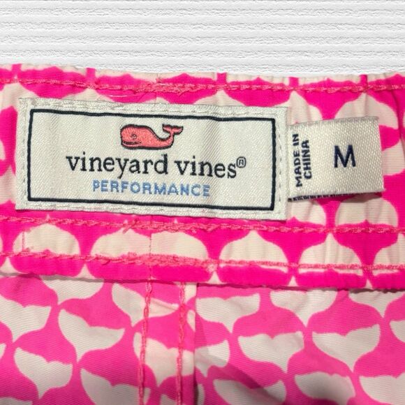 Vineyard Vines Women’s Bright Pink Whale Tail Performance Shorts M - Picture 2 of 9